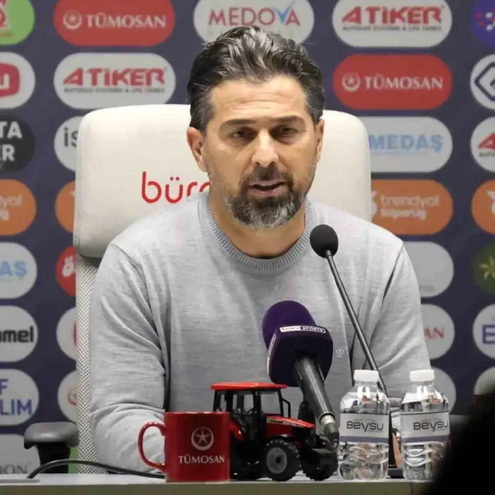 İlhan Palut: "Her şeyden önce bizim için 3 puan çok önemli oldu"