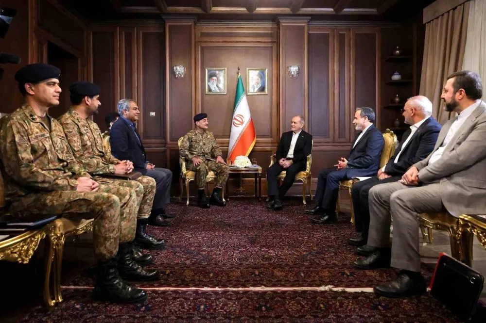 İran Cumhurbaşkanı Pezeşkiyan: