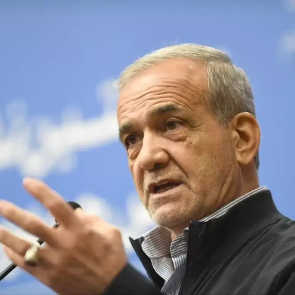 İran Lideri: Zorbalığa Karşı Direneceğiz