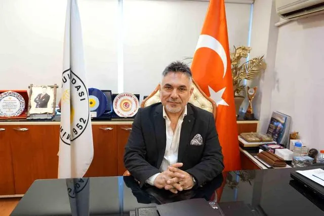 İzmir Kuyumculuk Sektöründe 'Mavi Kart' Dönemi Başladı: Suistimallere Karşı Yeni Denetim Mekanizması