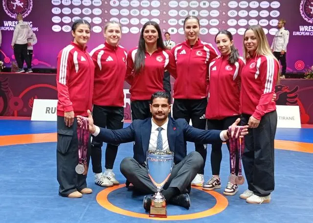 Kadın Güreş Milli Takımı, 122 puanla Avrupa ikincisi oldu