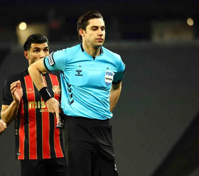 Kayserispor Eyüpspor maçını Mehmet Türkmen yönetecek