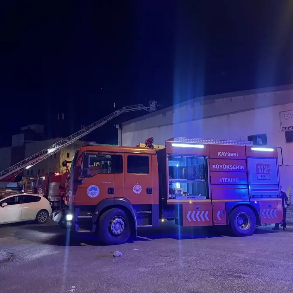 Kocasinan'da Et İşleme Tesisinde Büyük Yangın