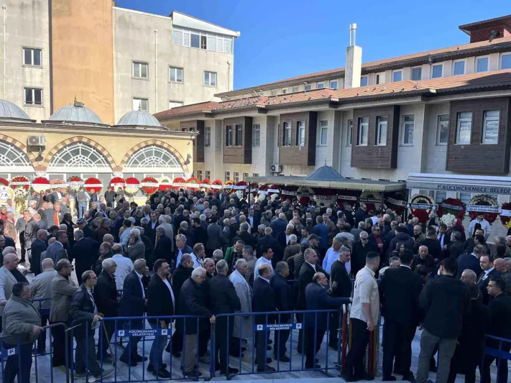 Küçükçekmece Belediye Başkanı Çebi