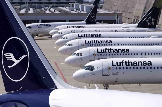 Lufthansa yakıt fiyatlarındaki artış nedeniyle ekim ayına kadar 20 bin uçuşu iptal etti