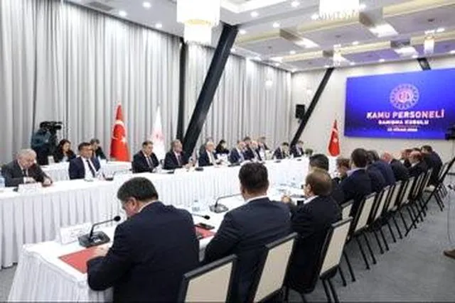 Memur-Sen: "4688 sayılı Kanun; kamu görevlilerinin yükünü ve emeğin karşılığını taşımakta yetersiz kalmaktadır"