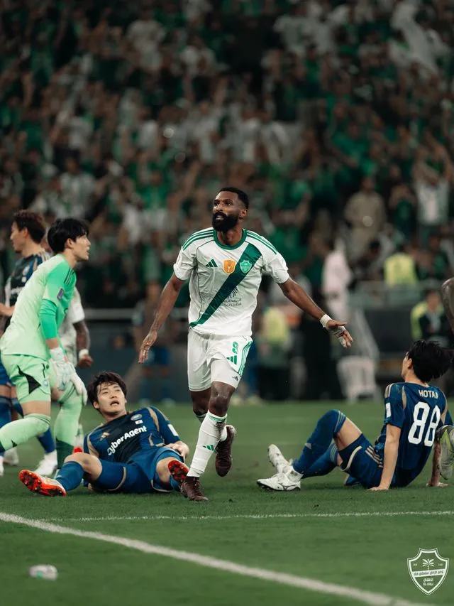 Merih Demiral'ın Takımı Al-Ahli, AFC Şampiyonlar Ligi'nde Tarihi Başarıya İmza Attı