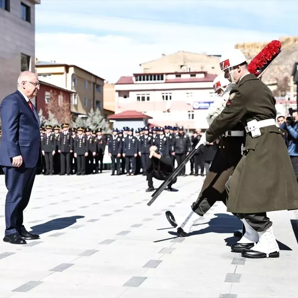 Milli Savunma Bakanı Güler, Bayburt