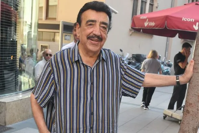 Mütevazi Yaşamıyla Dikkat Çeken Usta Sanatçı Hakkı Bulut