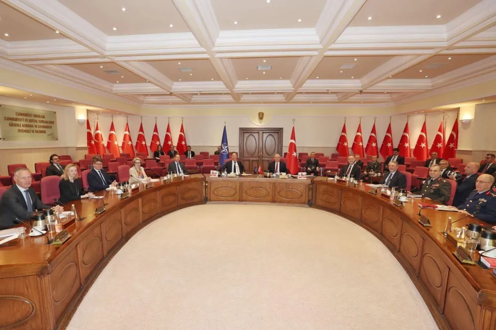 NATO Genel Sekreteri ile Milli Savunma Bakanı Arasında Görüşme Gerçekleşti