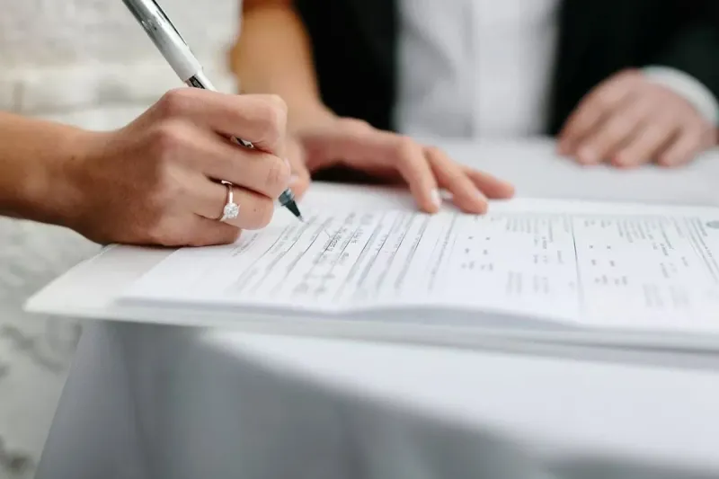 3 dakika süren evlilik: Damadın tek kelimesi yetti, nikah biter bitmez boşandılar