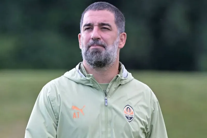 Arda Turan Avrupa'da Fırtına Estirdi: 'Bizi Öldürecek Tek Şey Kibirdir'