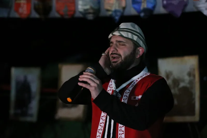 Atalarinin Yolunda Izciler