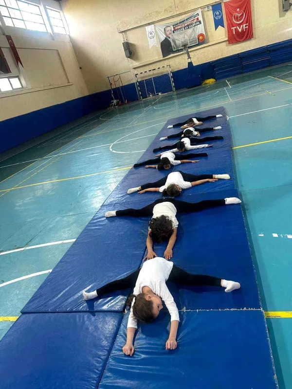 Aydın'da GSB Spor Okulları 21 Branşta Eğitimlerine Devam Ediyor