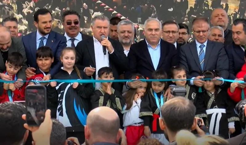 Bakan Bak: Sporun iyileştirici gücünü hep beraber yaşayalım