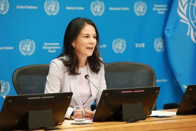 BM Genel Kurul Başkanı Baerbock, Çin