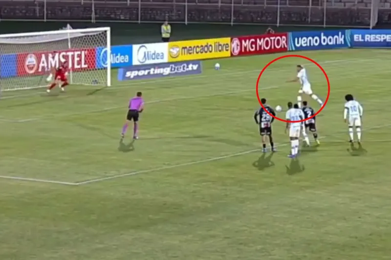 Carlos Vinicius’un İnanılmaz Talihsizliği: Eski Galatasaraylı Gecede Üç Penaltıdan Yararlanamadı