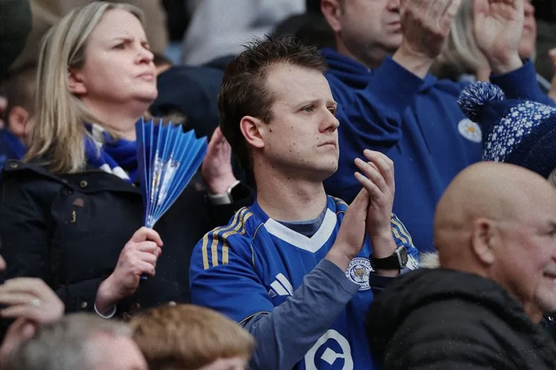 Efsanevi Premier Lig Şampiyonu 3. Lige Düşüşünü Tamamladı