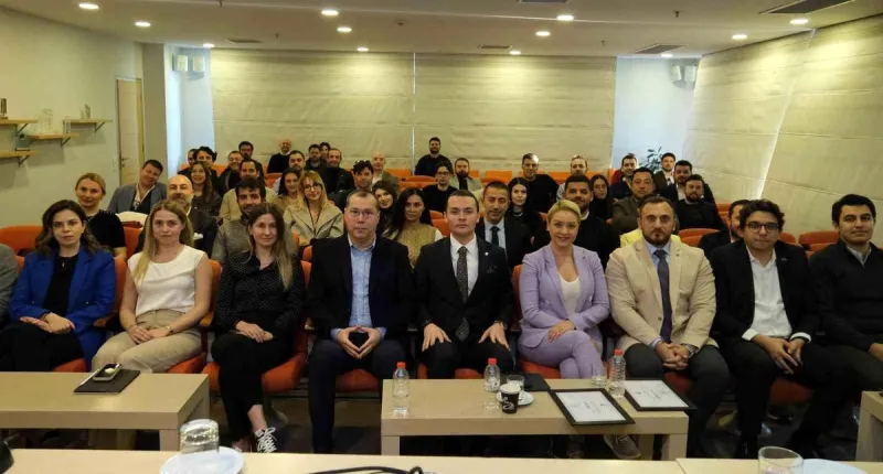 EGİAD'da, 2060 makro görünüm masaya yatırıldı