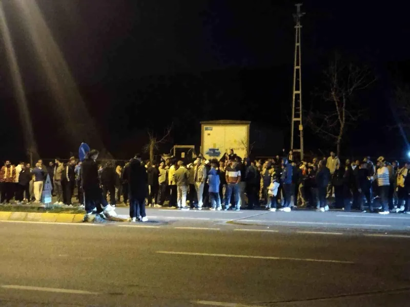 Fenerbahçeli taraftarlar Samandıra