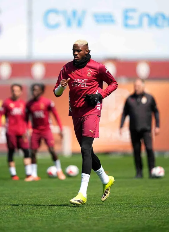 Galatasaray, Fenerbahçe Karşılaşması İçin Yoğun Hazırlık Sürecine Devam Ediyor