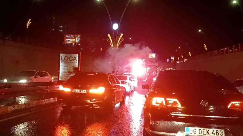 Galatasaray'ın Fenerbahçe'ye Karşı Kazandığı Zafer Şanlıurfa'da Coşkuyla Kutlandı