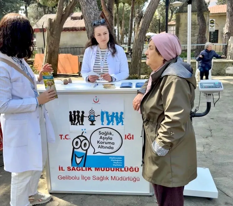 Gelibolu'da Dünya Aşı Haftası Standı Kuruldu