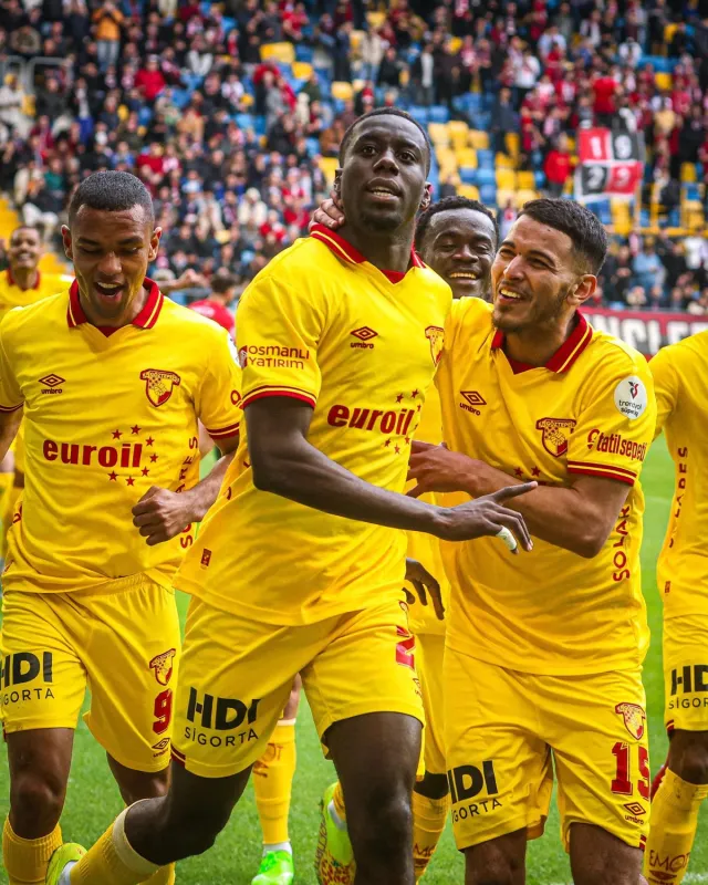 Göztepe'nin Avrupa Rotası Kocaeli'den Geçiyor: Kritik Randevu Yarın