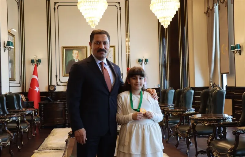 Hatay Valisi Masatlı, Uluslararası İngilizce Olimpiyatı