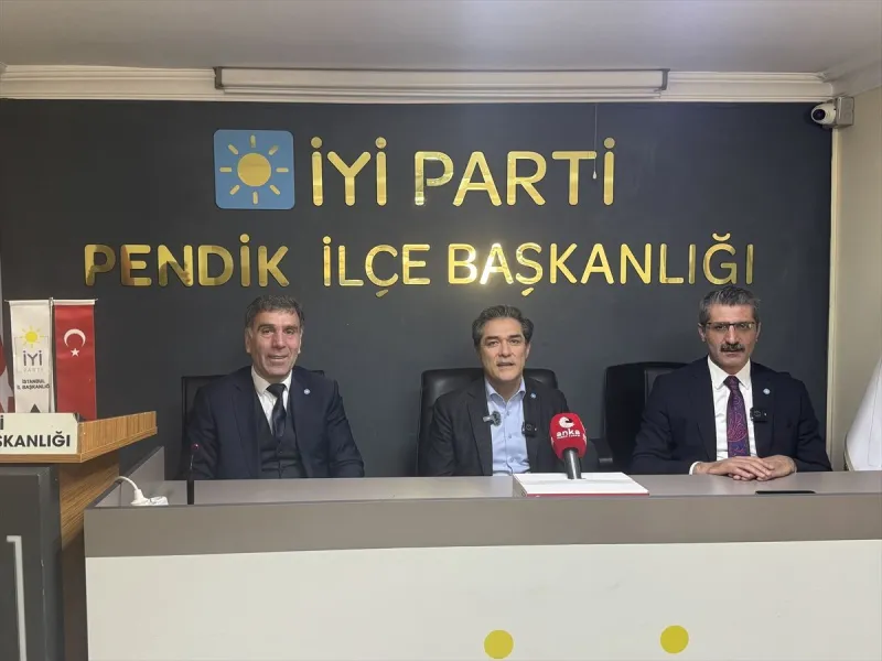 İYİ Parti Sözcüsü Kavuncu, partisinin Pendik İlçe Başkanlığını ziyaret etti