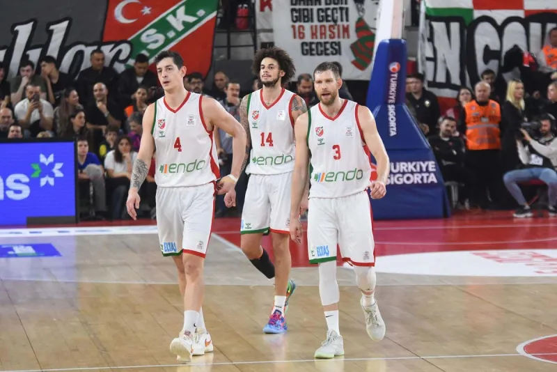 Karşıyaka kümede kalma savaşında umutlu