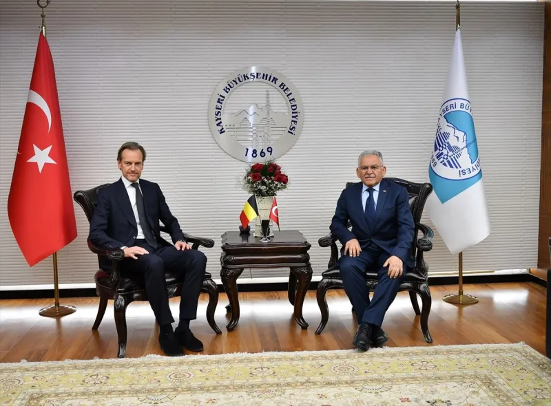 Kayseri’de Diplomasi Rüzgarı: Belçika Büyükelçisi Van de Velde’den Başkan Büyükkılıç’a Kritik Ziyaret