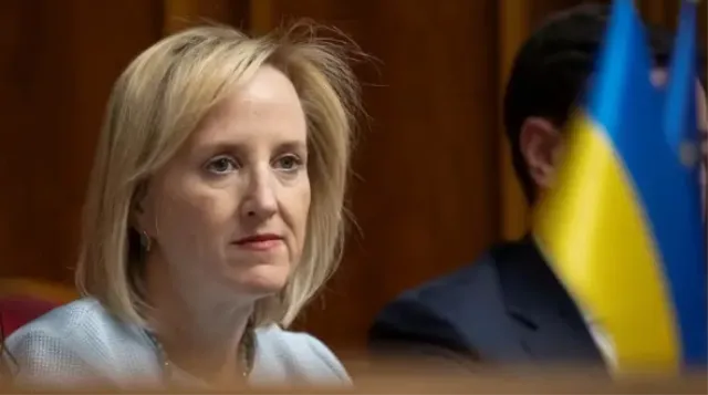Kiev'deki ABD Büyükelçi Vekili Julie Davis'in Emeklilik Kararı
