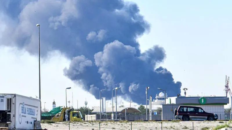 Kuveyt'te petrol rafinerisi ve su arıtma tesisine saldırı