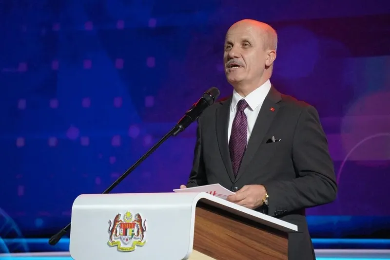 Malezyalı öğrenciler, Malay Bursu ile yükseköğrenim için Türkiye