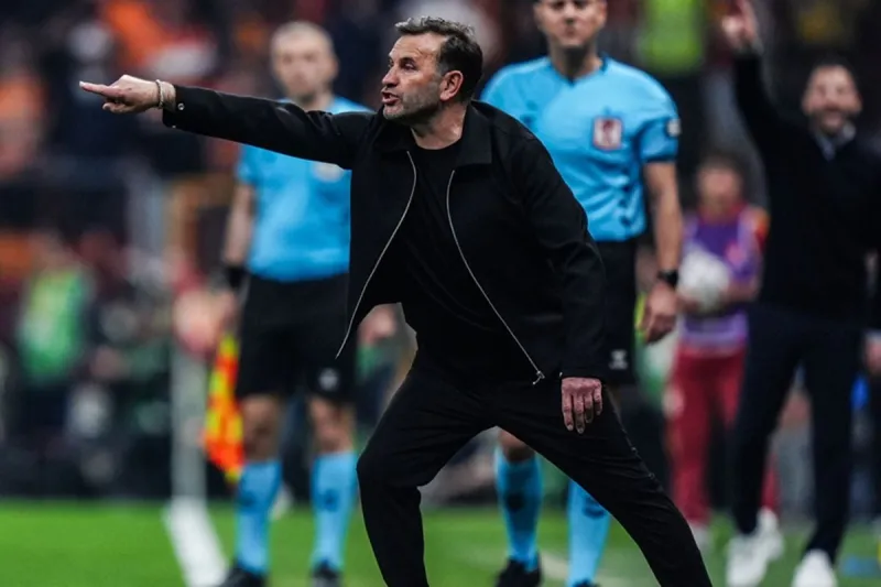 Okan Buruk, tarihi zafer sonrası camia içerisinde rahatsız olduğu konuyu açıkladı