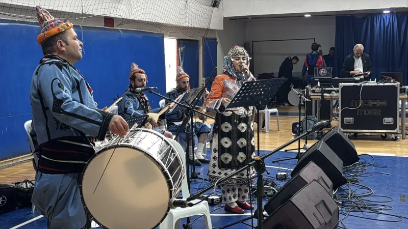 Okul Sporları Halk Oyunları Müsabakaları Bolu'da Coşkulu Bir Şekilde Devam Ediyor