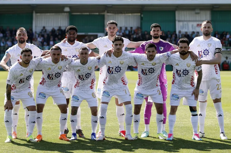 Süper Lig'e yükselen ilk takım Erzurumspor