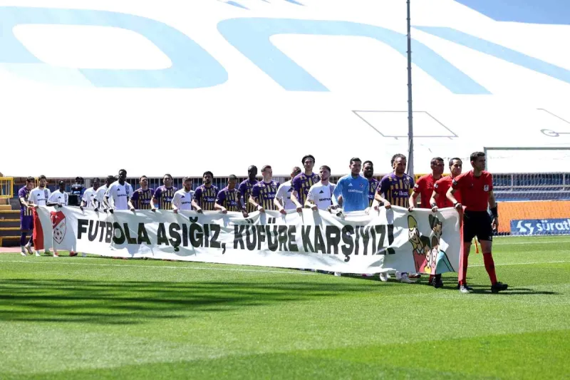 Trendyol Süper Lig: Eyüpspor: 0 Gaziantep FK: 0 (İlk yarı)