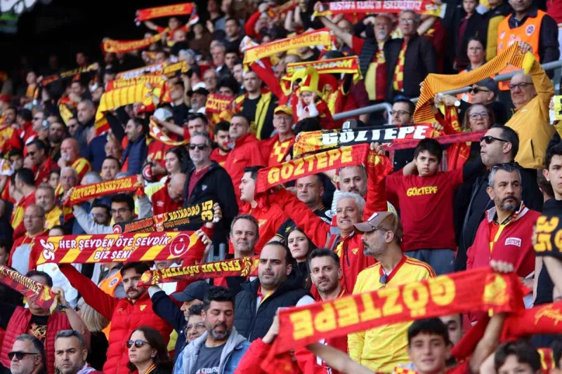 Trendyol Süper Lig: Göztepe: 1 Kasımpaşa: 1 (İlk Yarı)