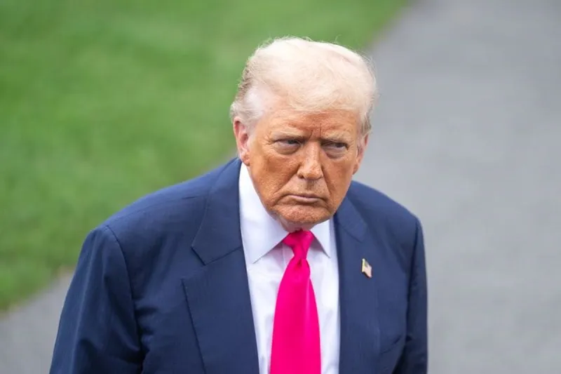 Trump: İran gemileri ablukaya yaklaşırsa imha edilecek