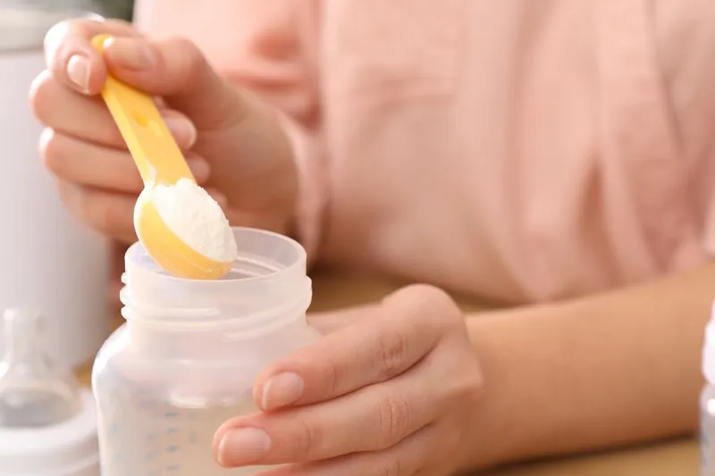 Türkiye'de de satılan bebek mamasında fare zehri çıktı