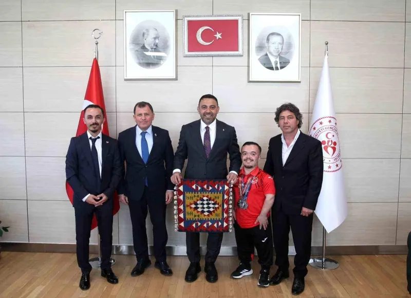 Türkiye'nin ilk Paralimpik Halter Salonu Kayseri'de yapılacak