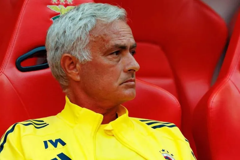 Yeni takımı duyuruldu: Jose Mourinho geri dönüyor