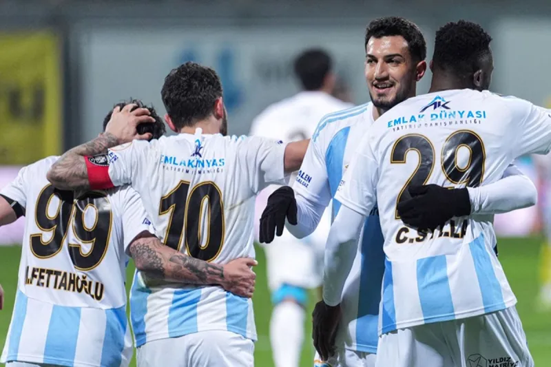 Yine kazandılar! Erzurumspor, rakibi puan kaybetmesi halinde Süper Lig