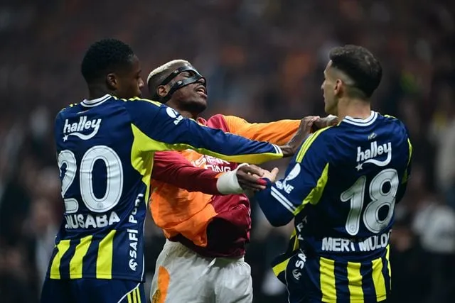 Osimhen'i karakola şikayet ettiler! Nedeni bomba