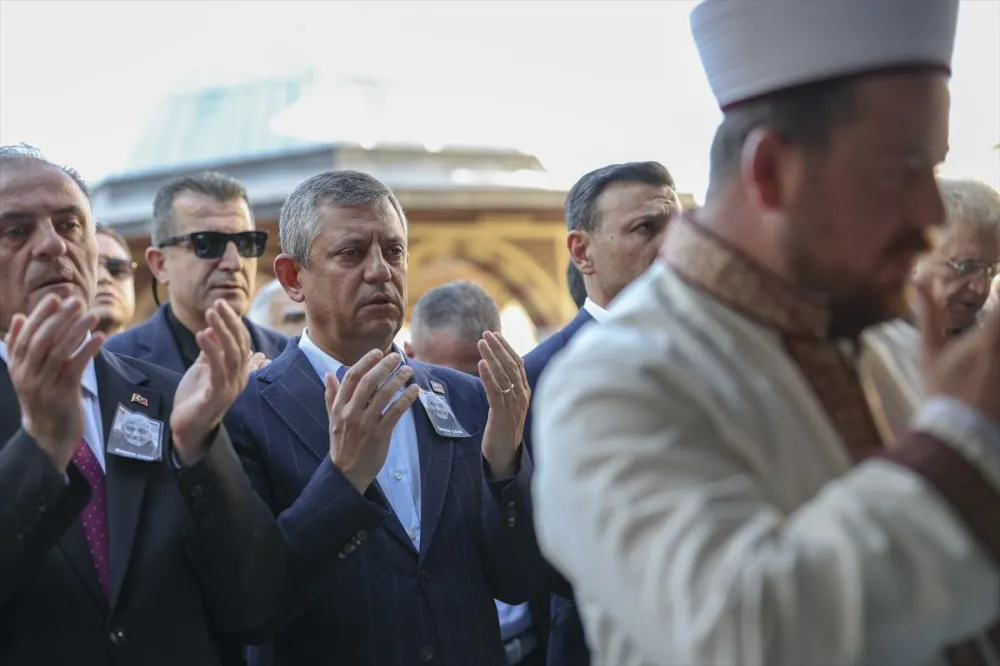 Özgür Özel, Ömer Çebi