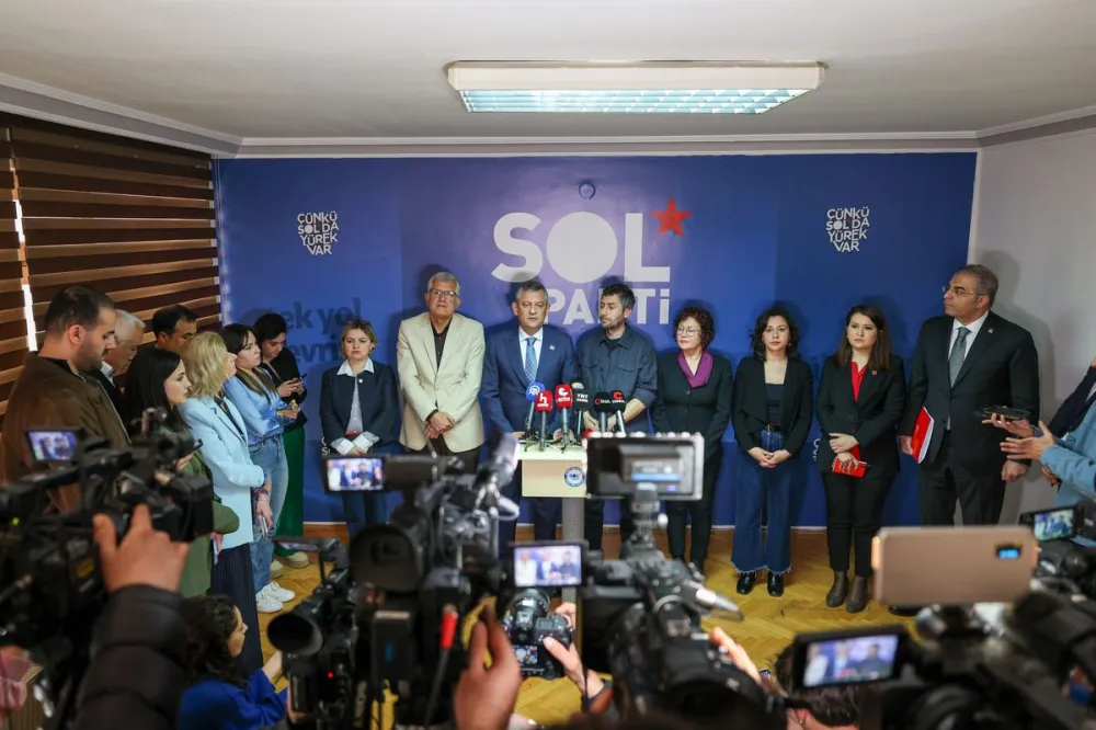 Özgür Özel, SOL Parti