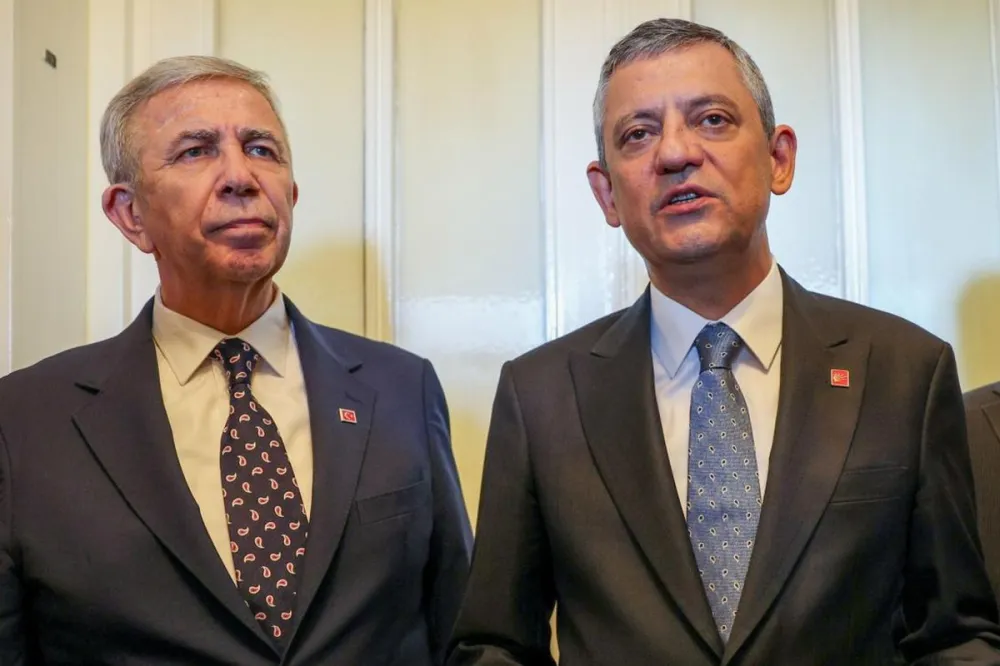 Özgür Özel'den Mansur Yavaş Hakkındaki Soruşturmaya Sert Tepki: 'İktidarın Hassasiyeti Takdire Şayan'