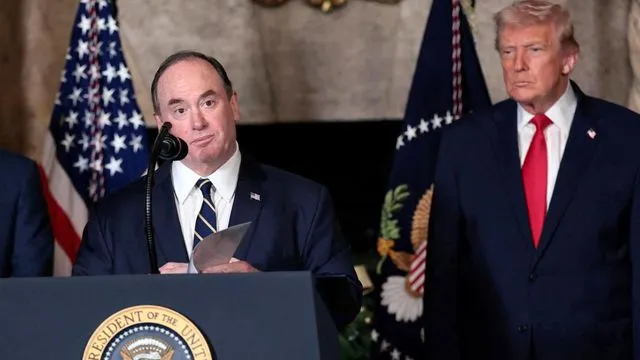 Pentagon'da Deprem: ABD Donanma Sekreteri John Phelan Görevinden Ayrıldı